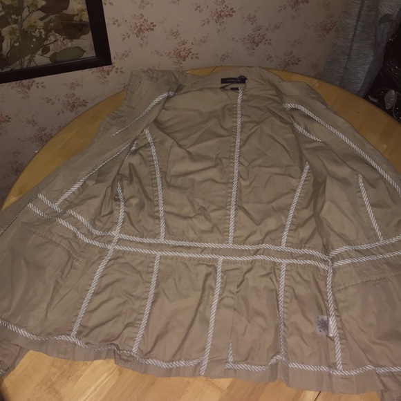 Jacket - Picture 2 of 3